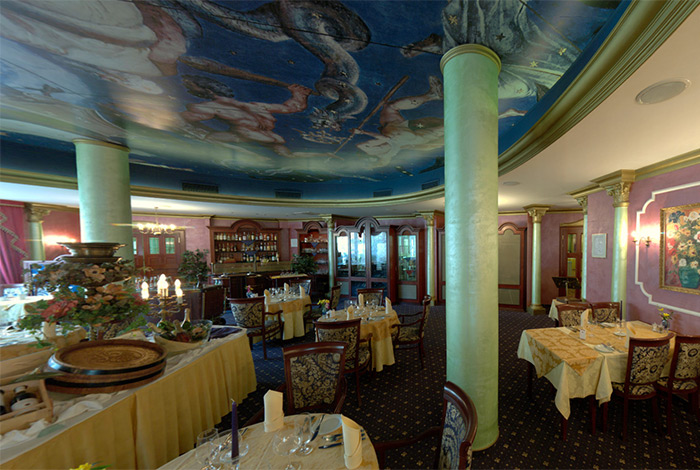 Hotel Pyramida